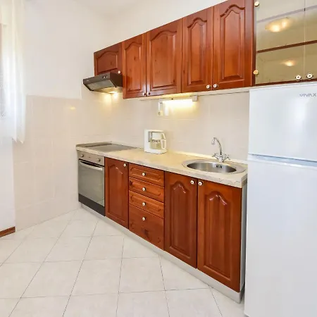 Lucija.1 Lägenhet *