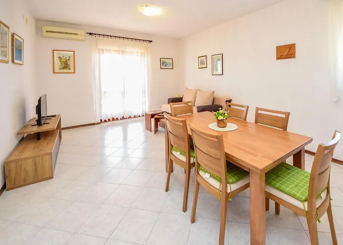 Lucija-1 By Interhome 特罗吉尔