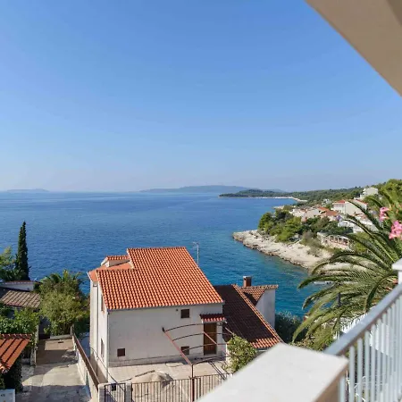 Lucija.1 Trogir