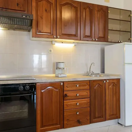 דירה Lucija-1 By Interhome *