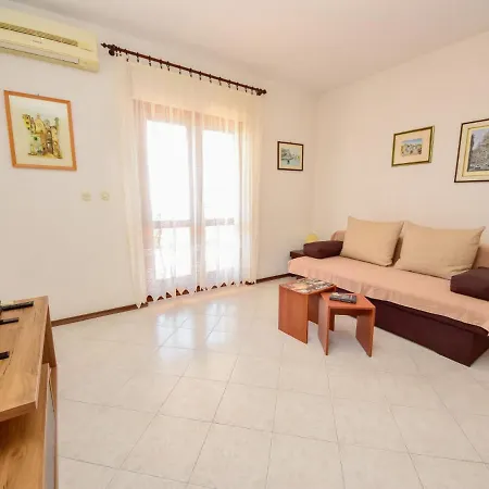 Apartment Lucija.1